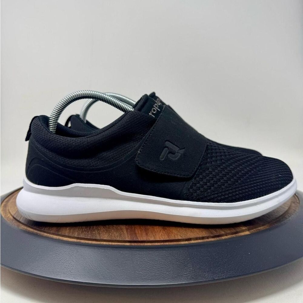 Propet Men's Black and White Trainers